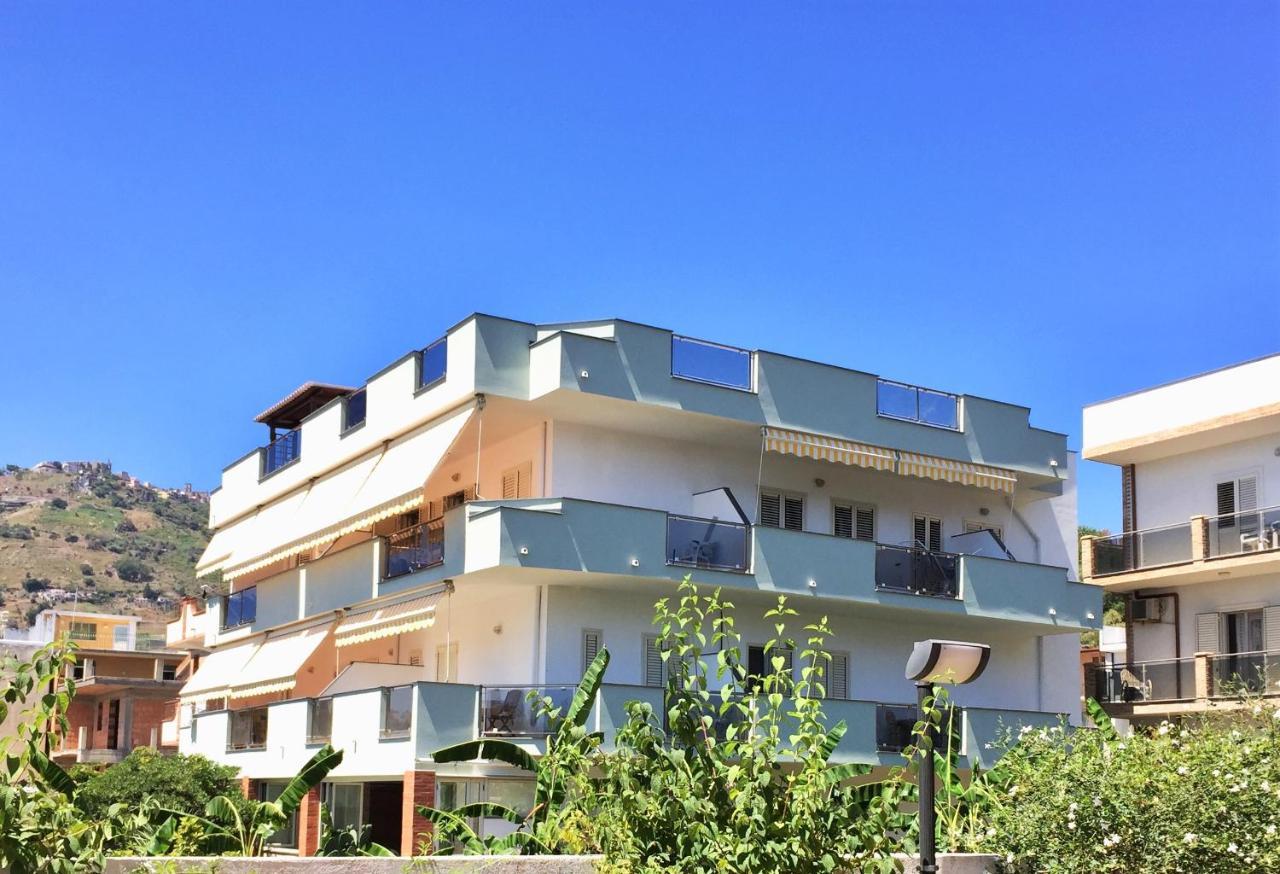 Le Zagare Apartments SantʼAlessio Siculo Buitenkant foto