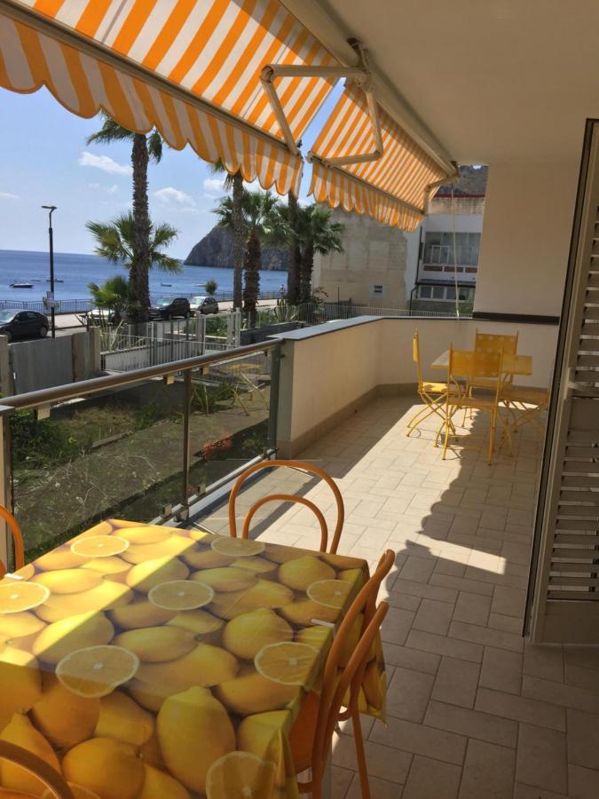 Le Zagare Apartments SantʼAlessio Siculo Buitenkant foto