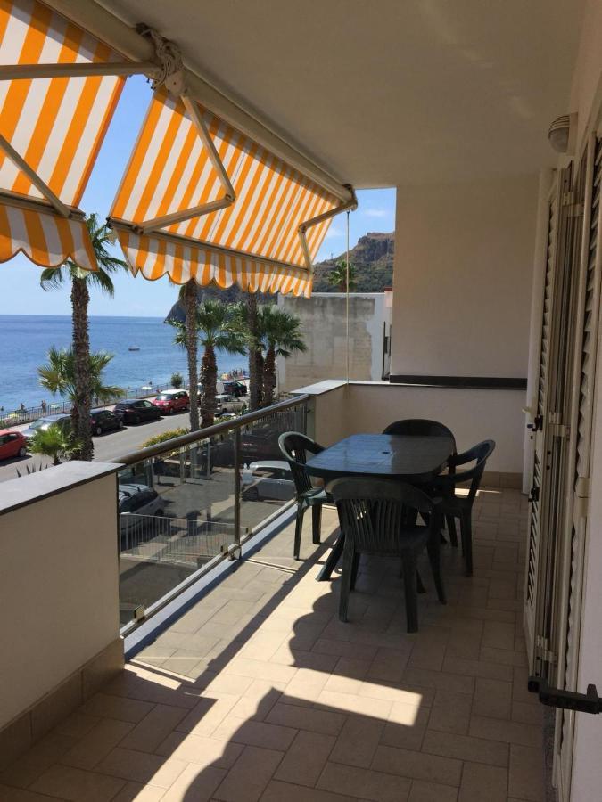 Le Zagare Apartments SantʼAlessio Siculo Buitenkant foto