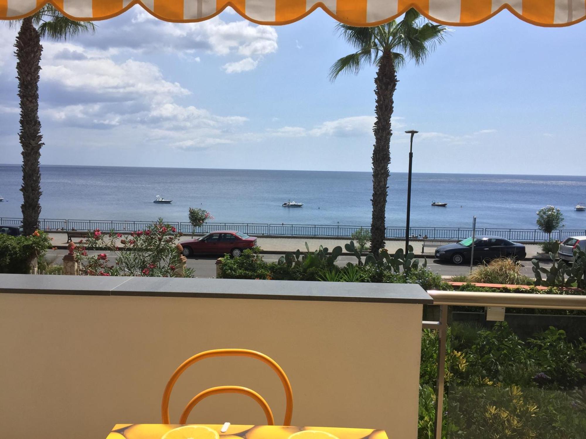 Le Zagare Apartments SantʼAlessio Siculo Buitenkant foto